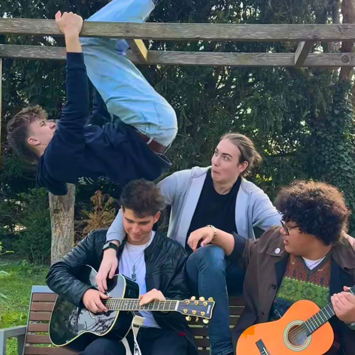 Outtake des Bandfotos 2026